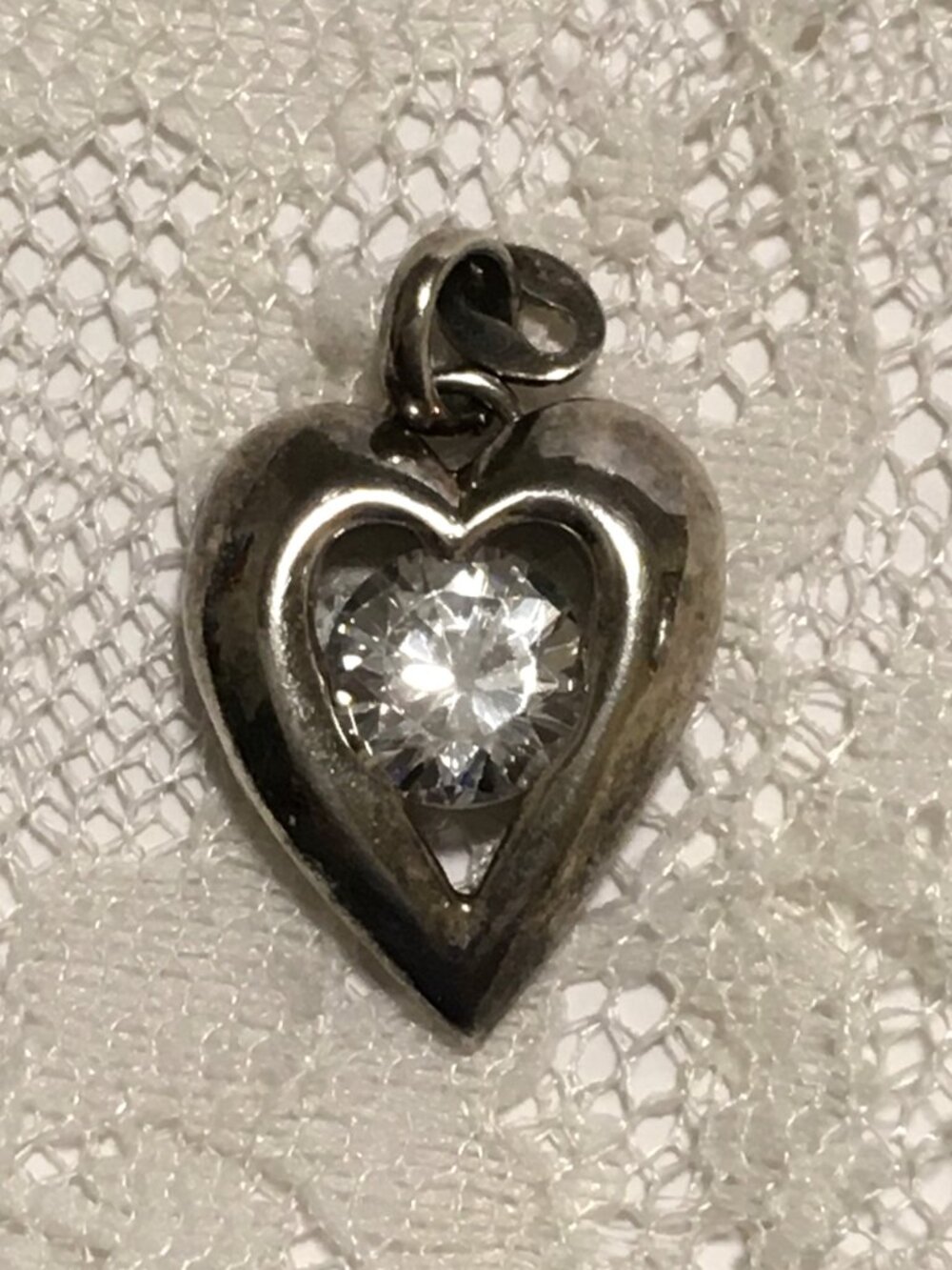 Vintage Sterling Silver Heart Charm Pendant Clear Faceted Stone - Picture 8 of 8